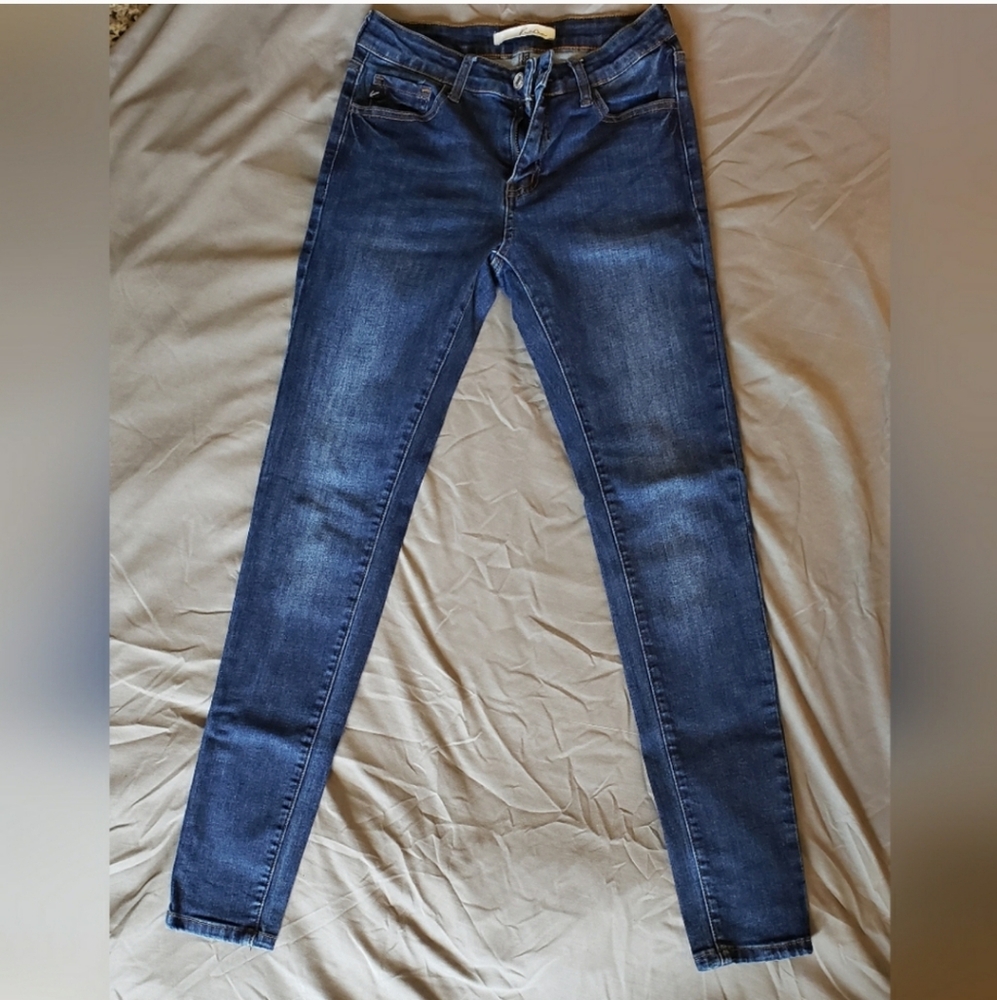 KanCan Women's Dark Blue straight leg Jeans